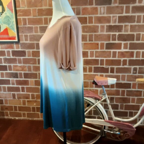 Womens π· OS Dusty Rose - White And Blue Color Bleed Short Sleeve Stretch Top π - Picture 5 of 10